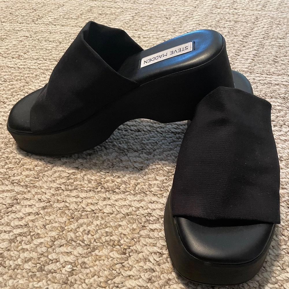 Steve Madden Slinky30